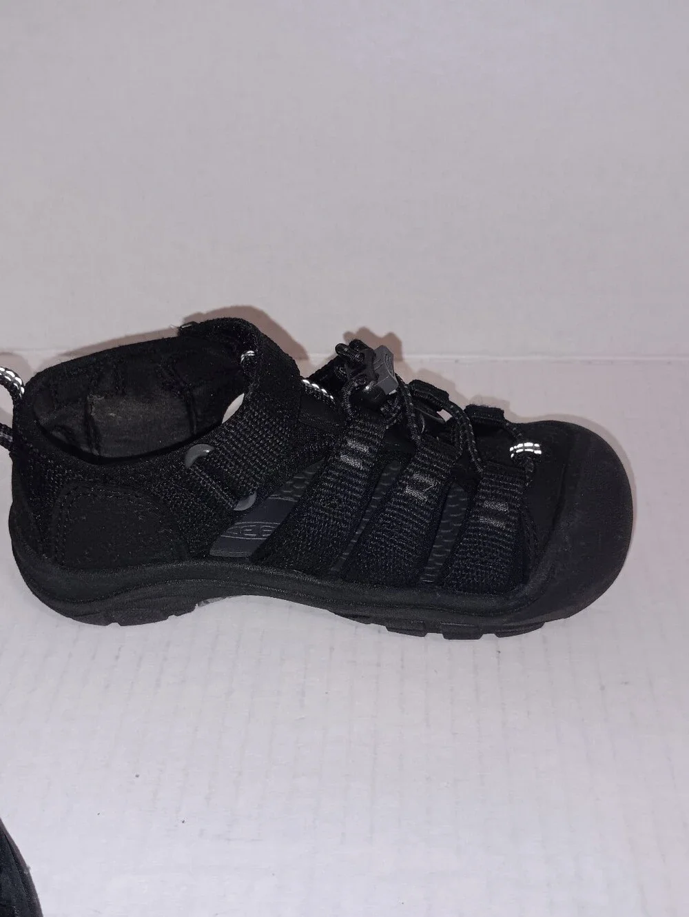 Keen size 10